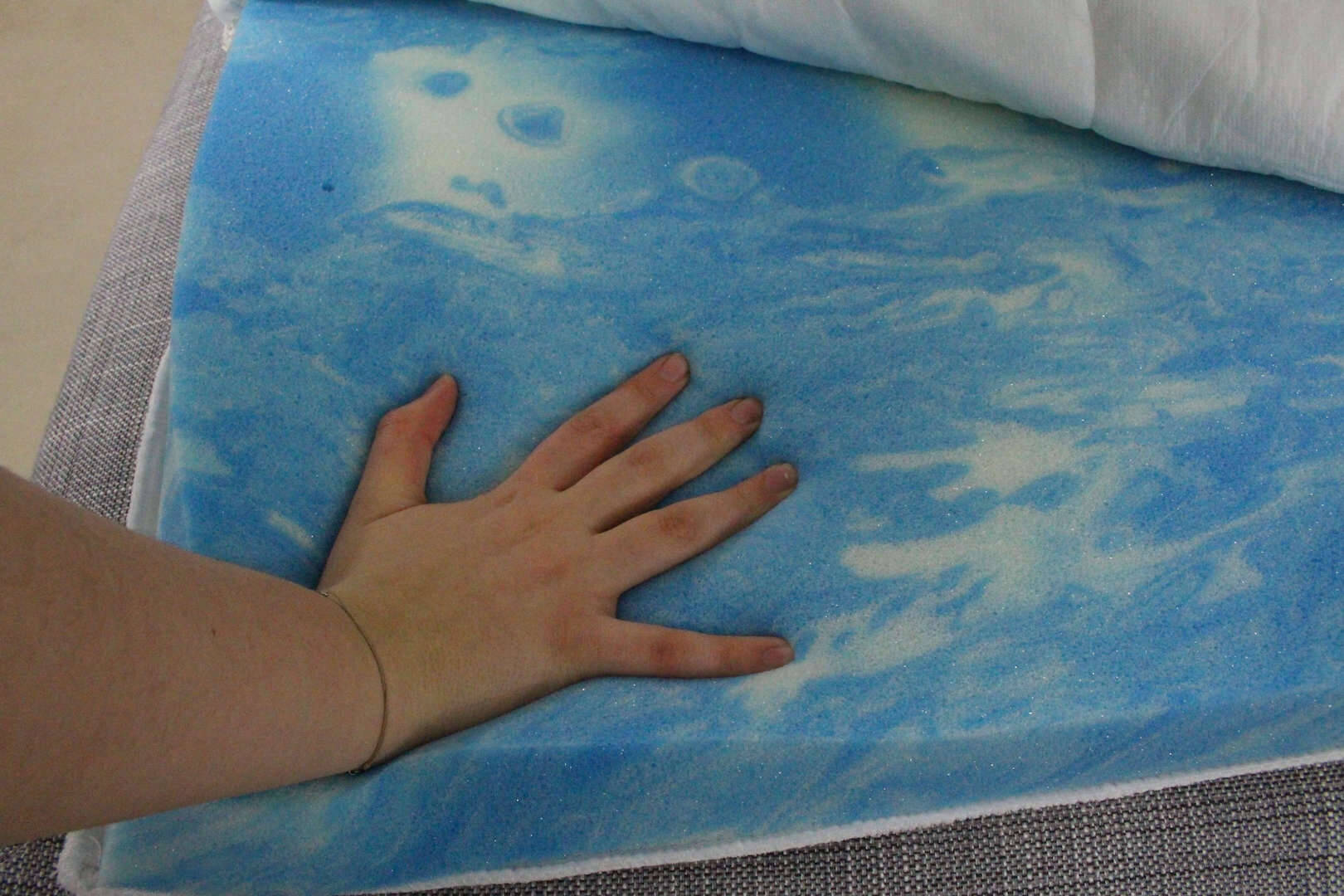 Meos Gelschaum Topper Material